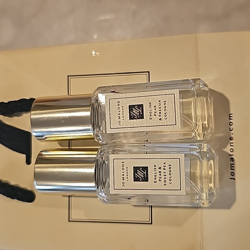 Jo Malone English Pear & Freesia, English Pear & sweet pea - Picture 3 of 4